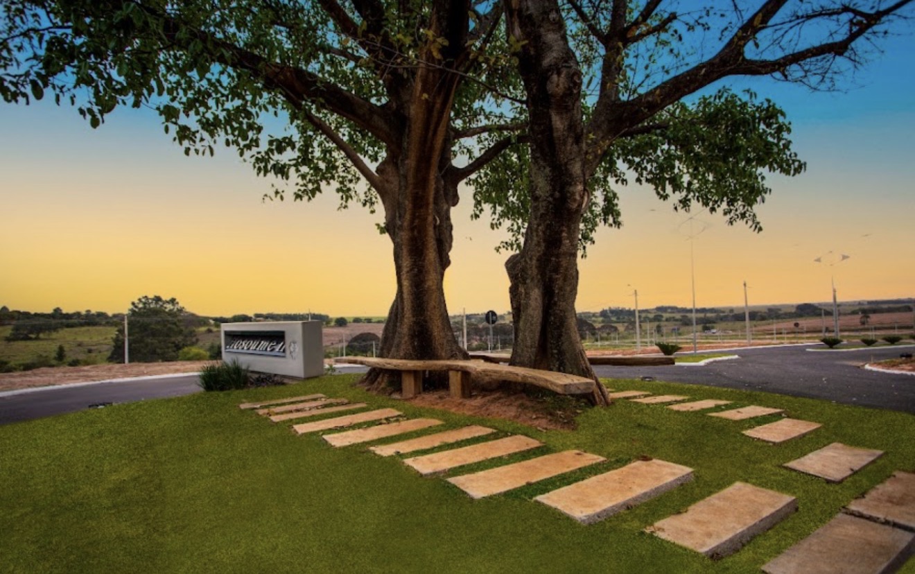 Área verde e infraestrutura do Residencial Hosoume II